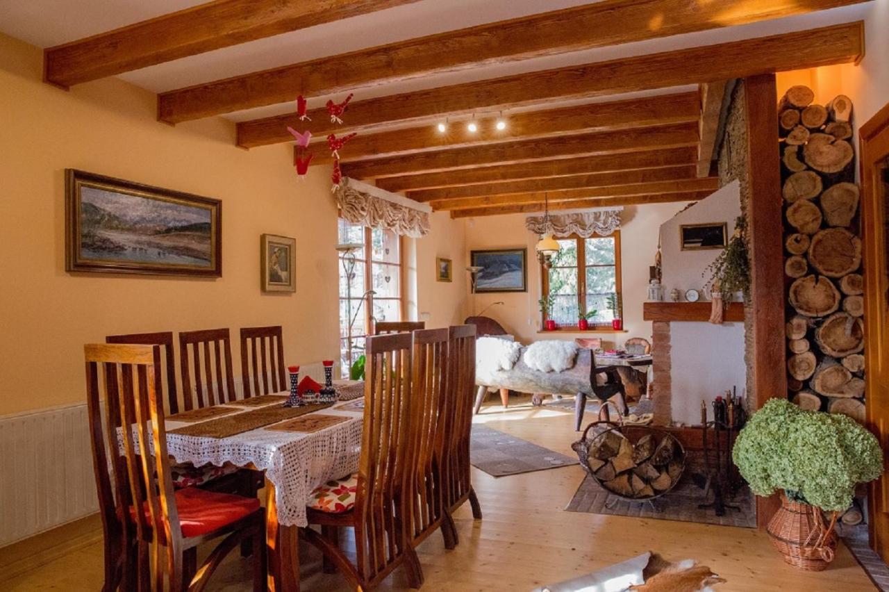 Bed and Breakfast Willa Nad Popradem à Piwniczna-Zdroj Extérieur photo