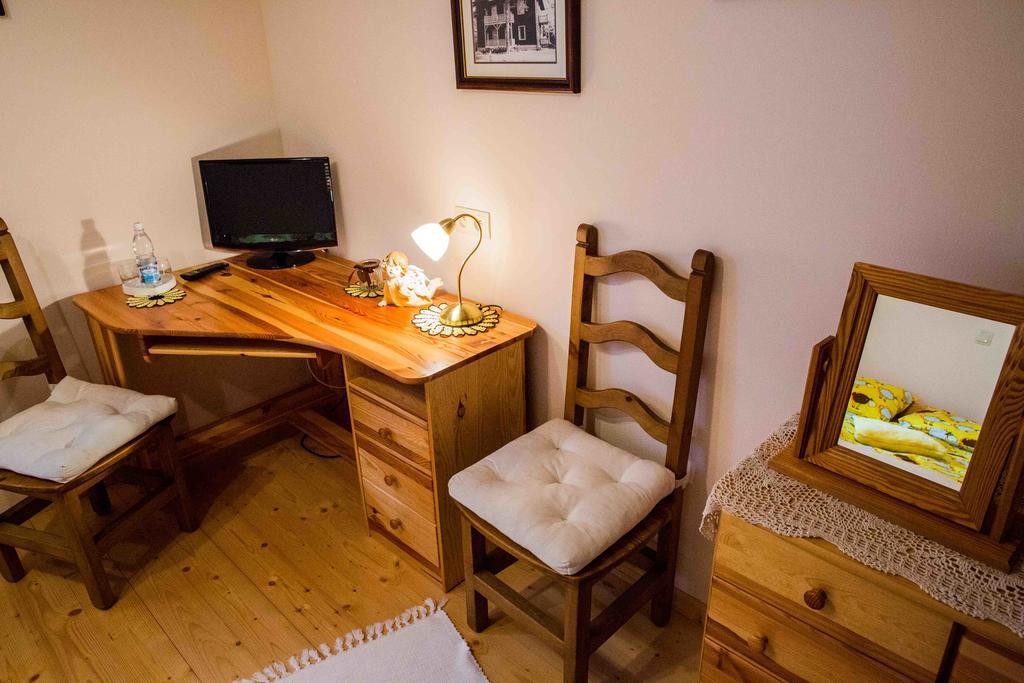 Bed and Breakfast Willa Nad Popradem à Piwniczna-Zdroj Extérieur photo